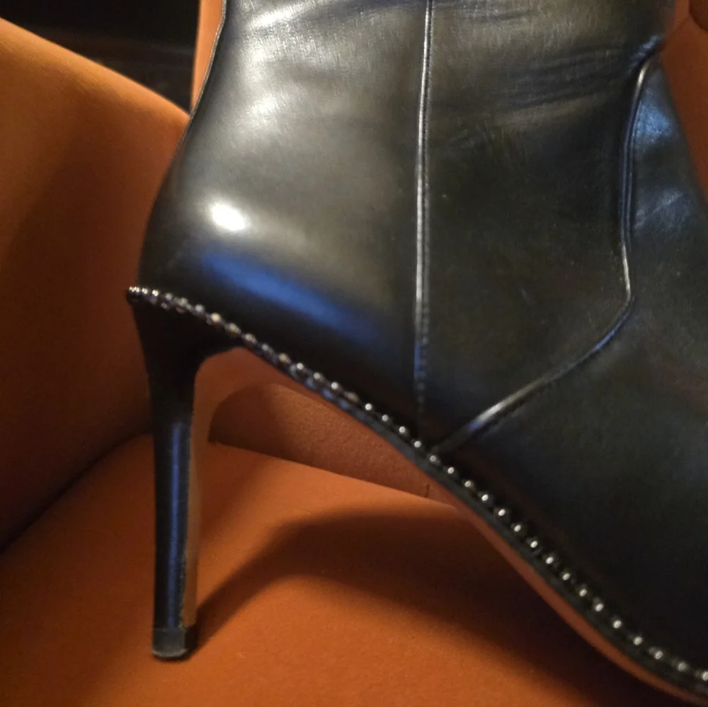 Coach Remi Chain Trim Knee-High Boots Size 7